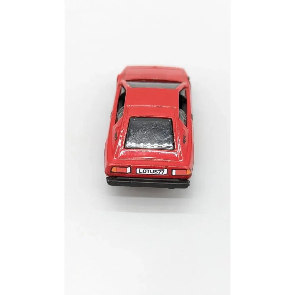 Hot Wheels Lotus Lot 2014 Esprit S1 2000 Concept & 2003 Elise 1:64 Diecast Cars